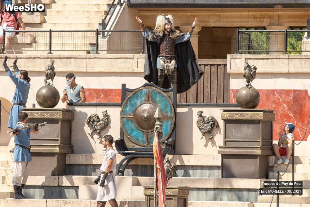 30/41 photos du spectacle Puy du Fou
