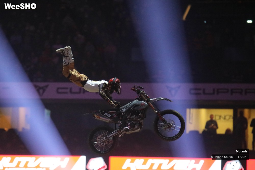 13/53 photos du spectacle Supercross Paris 2021 le FMX