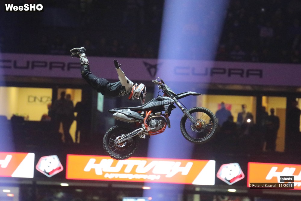 16/53 photos du spectacle Supercross Paris 2021 le FMX