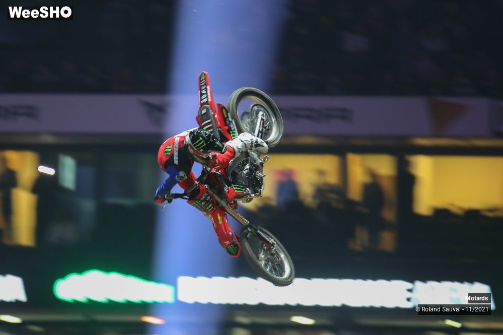 25/53 photos du spectacle Supercross Paris 2021 le FMX
