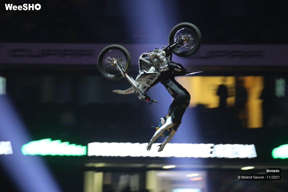 26/53 photos du spectacle Supercross Paris 2021 le FMX