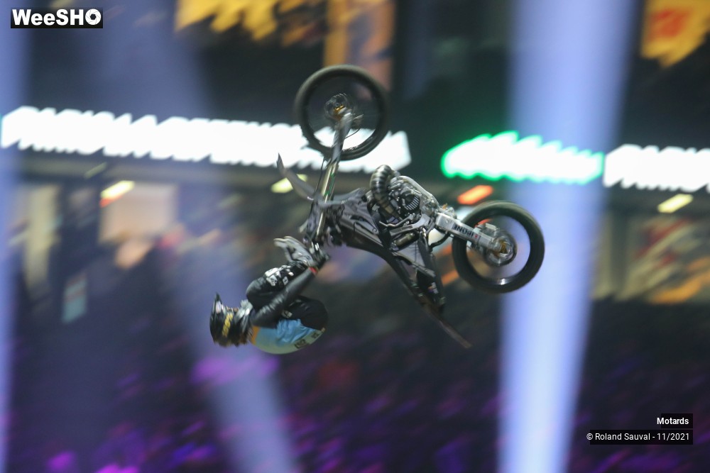 30/53 photos du spectacle Supercross Paris 2021 le FMX