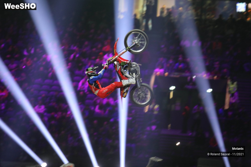 32/53 photos du spectacle Supercross Paris 2021 le FMX