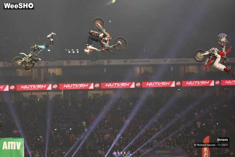 44/53 photos du spectacle Supercross Paris 2021 le FMX