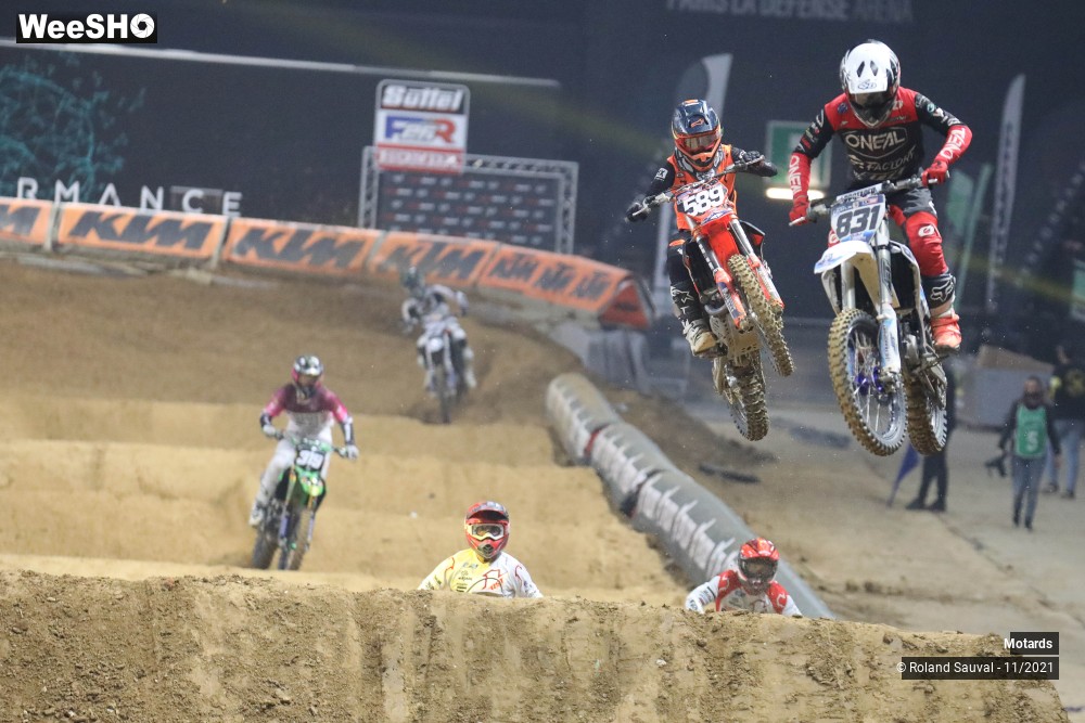 37/64 photos du spectacle Supercross Paris 2021 les courses SX