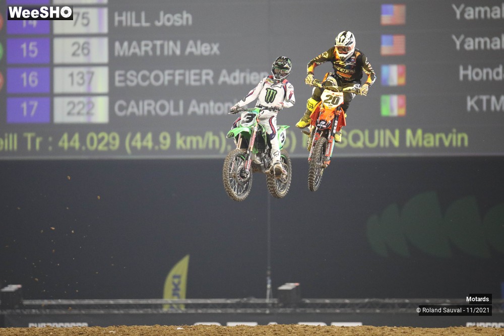 42/64 photos du spectacle Supercross Paris 2021 les courses SX
