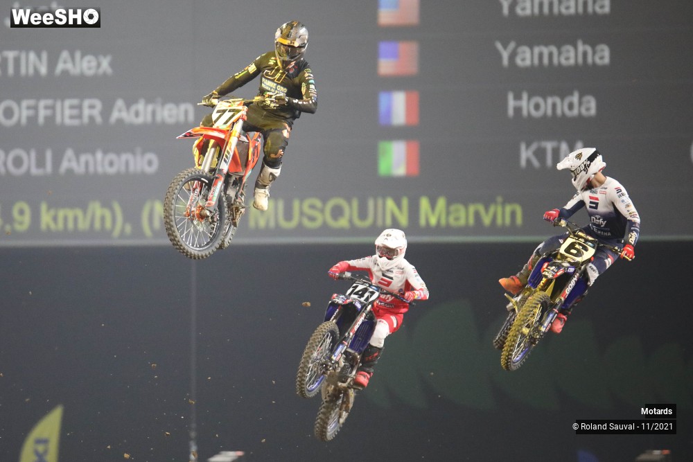 43/64 photos du spectacle Supercross Paris 2021 les courses SX