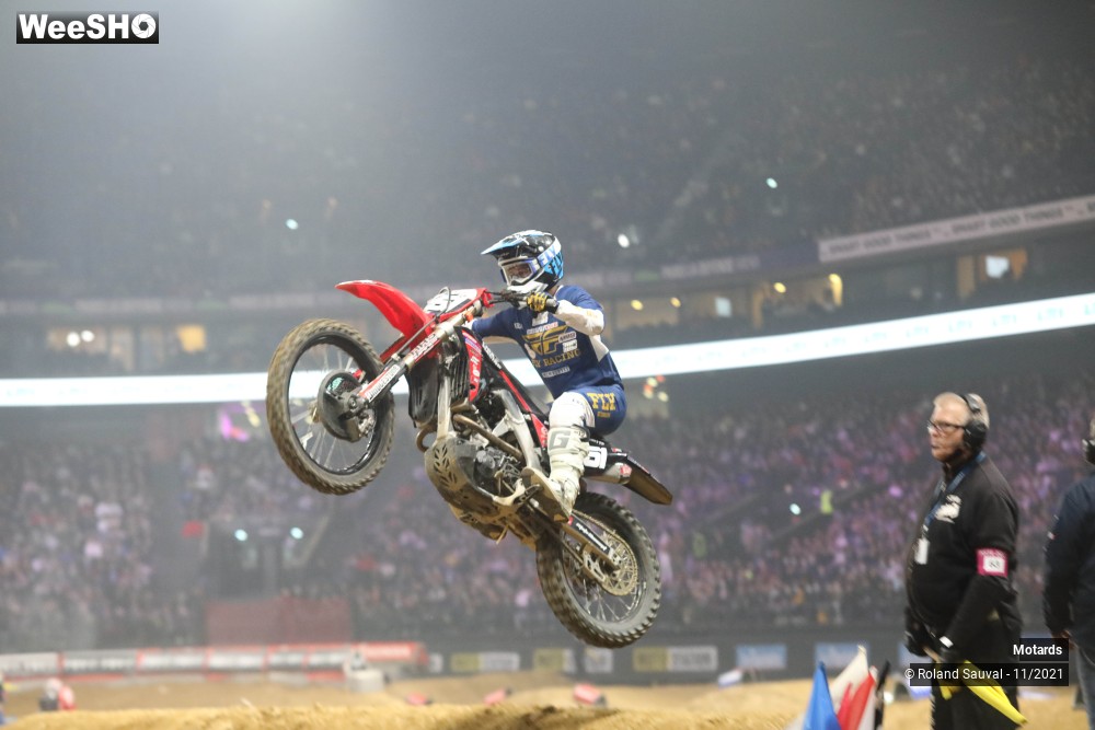 55/64 photos du spectacle Supercross Paris 2021 les courses SX