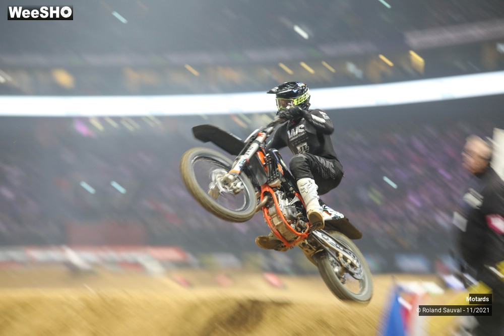 59/64 photos du spectacle Supercross Paris 2021 les courses SX