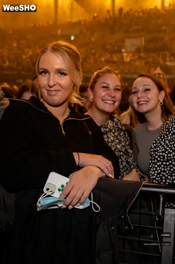 40/100 photos du spectacle Ambiance Eva