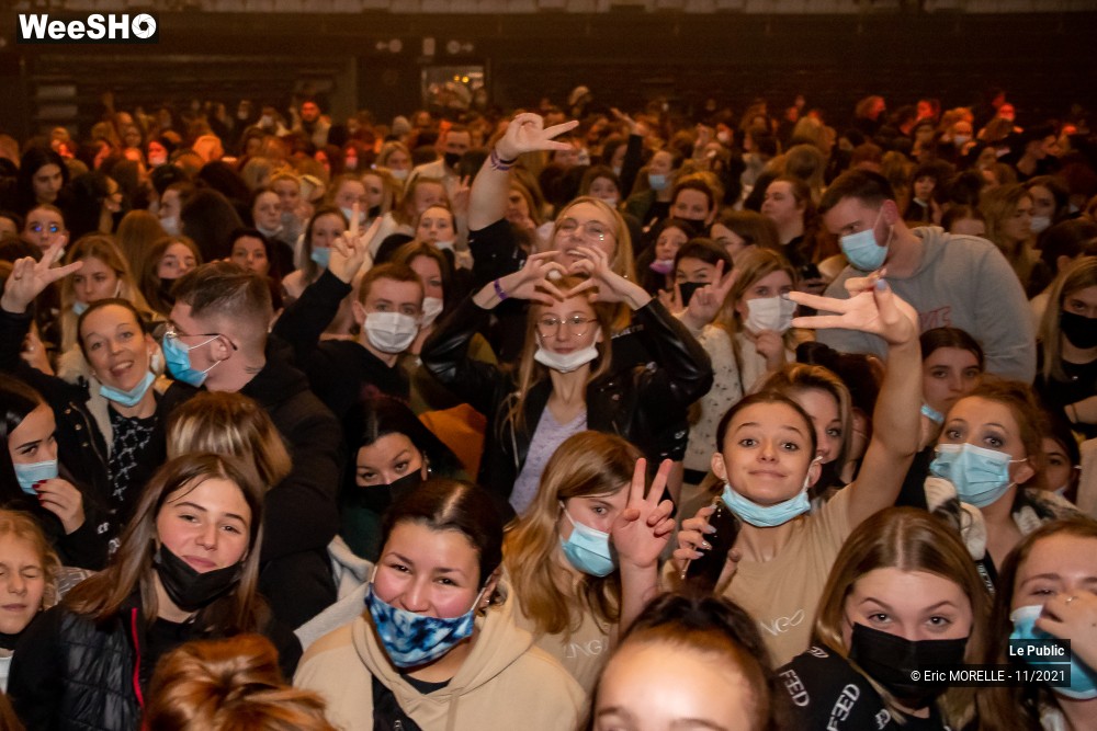 43/100 photos du spectacle Ambiance Eva