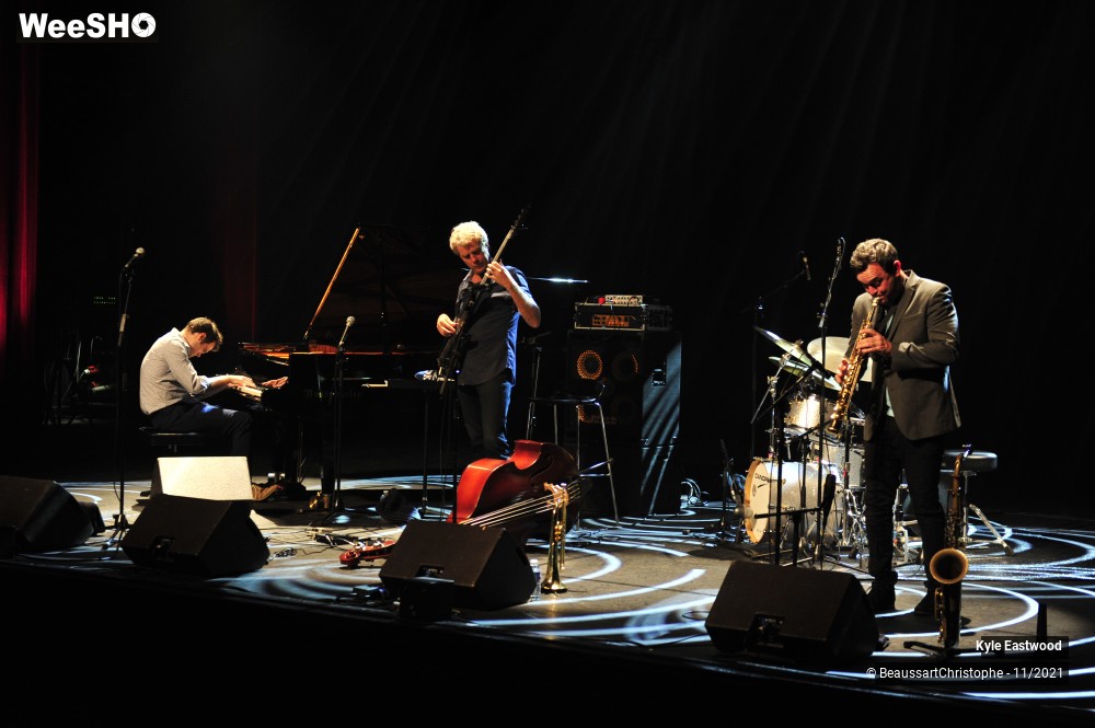 1/53 photos du spectacle Kyle Eastwood