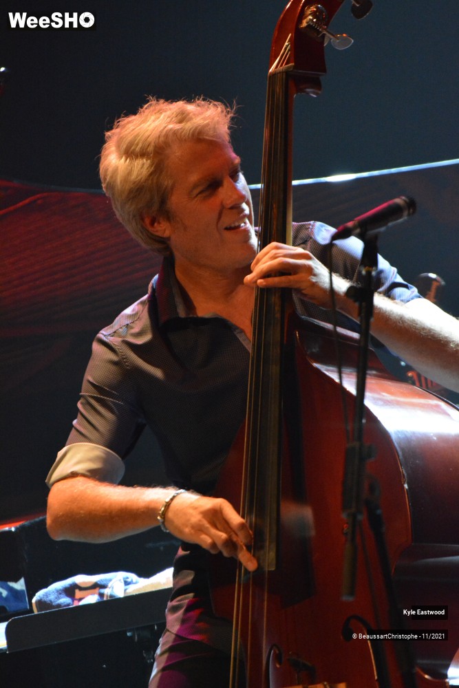 34/53 photos du spectacle Kyle Eastwood