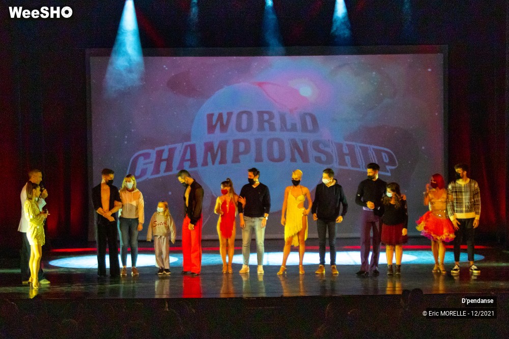 3/96 photos du spectacle D'pendanse  avec le public