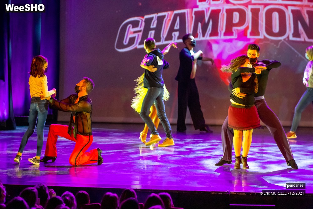 49/96 photos du spectacle D'pendanse  avec le public