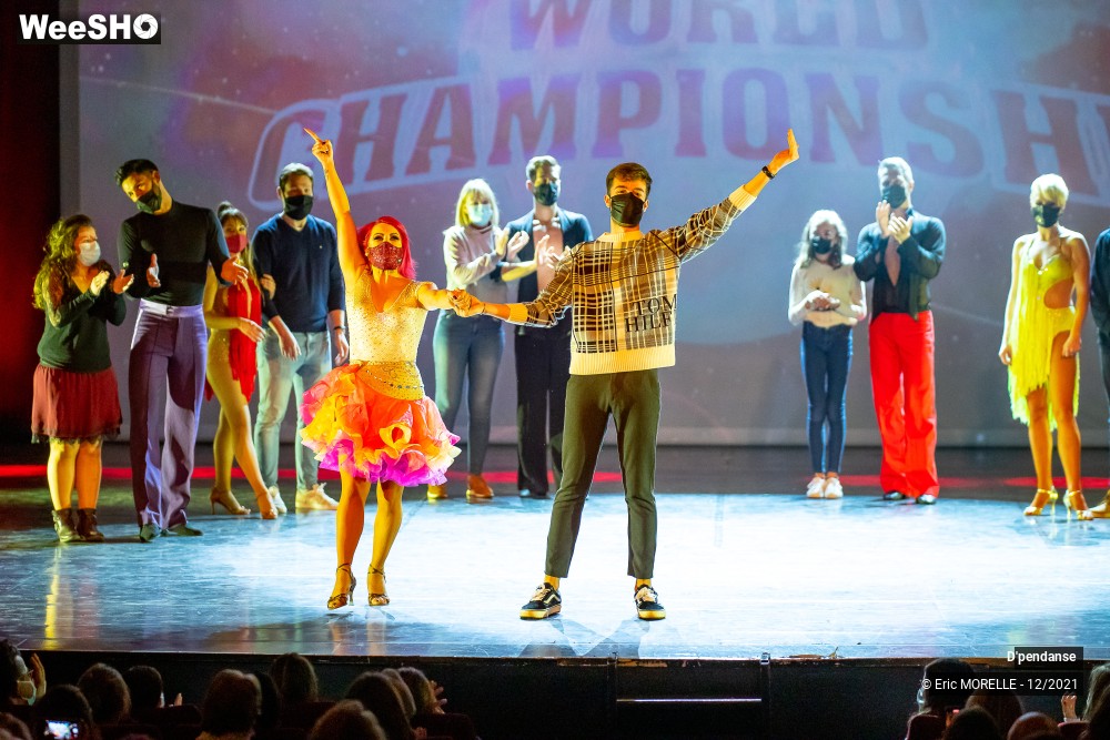 55/96 photos du spectacle D'pendanse  avec le public