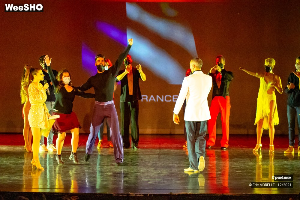 74/96 photos du spectacle D'pendanse  avec le public