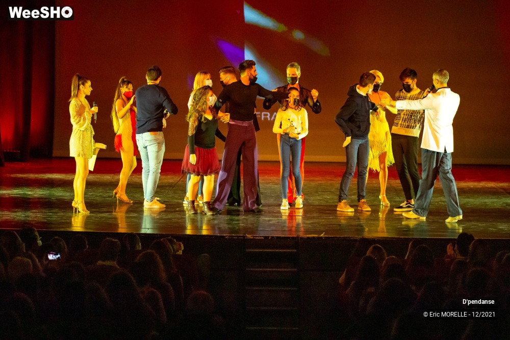 78/96 photos du spectacle D'pendanse  avec le public