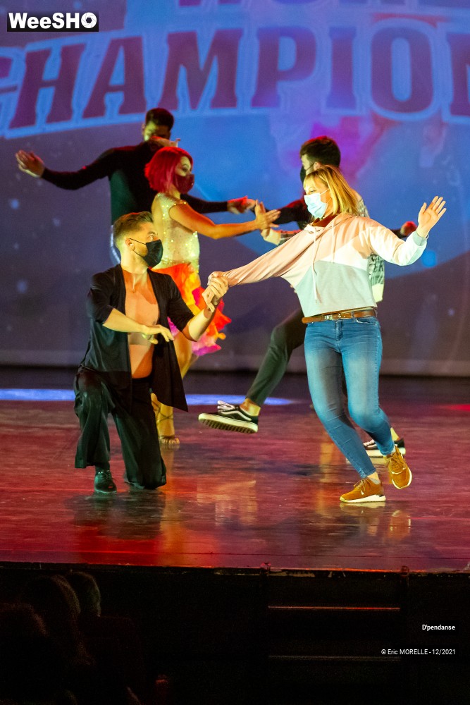 87/96 photos du spectacle D'pendanse  avec le public