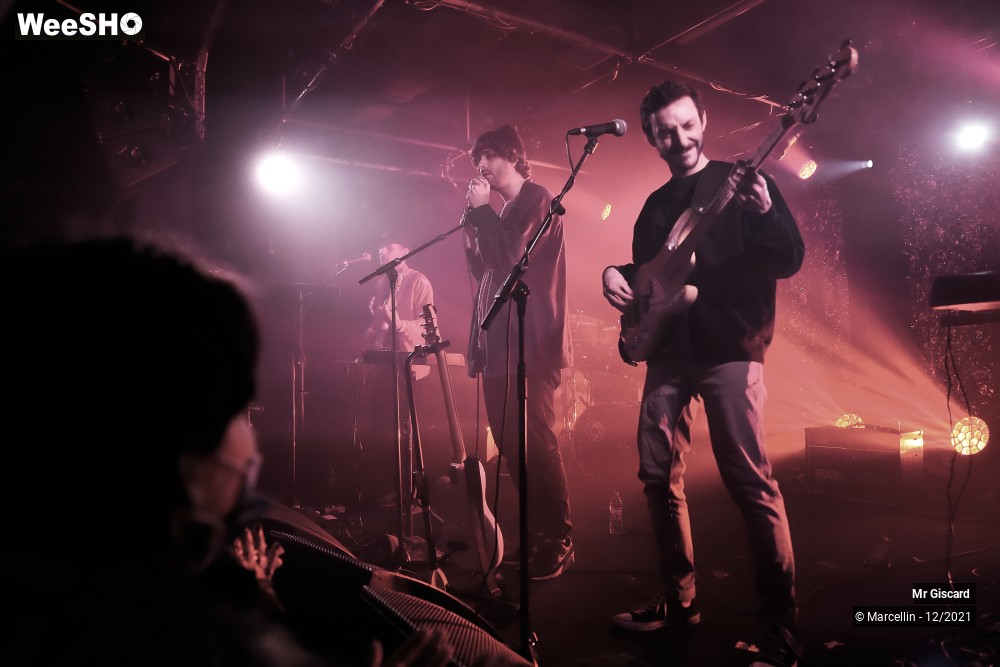 2/7 photos du spectacle Mr Giscard