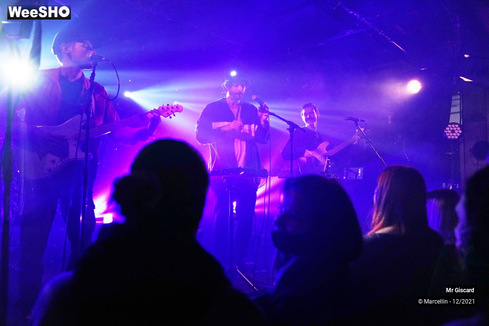 6/7 photos du spectacle Mr Giscard