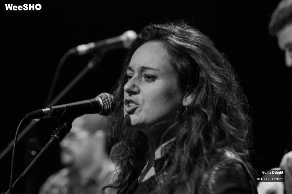 8/14 photos du spectacle Guitly Delight