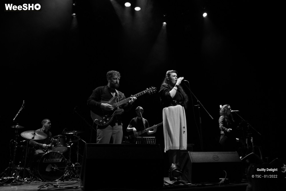 13/14 photos du spectacle Guitly Delight