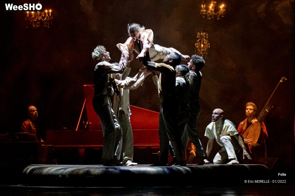 84/98 photos du spectacle Folia volume 1