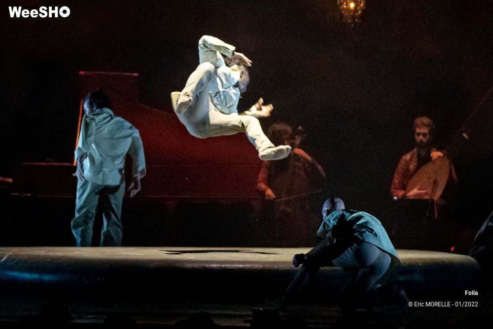 88/98 photos du spectacle Folia volume 1