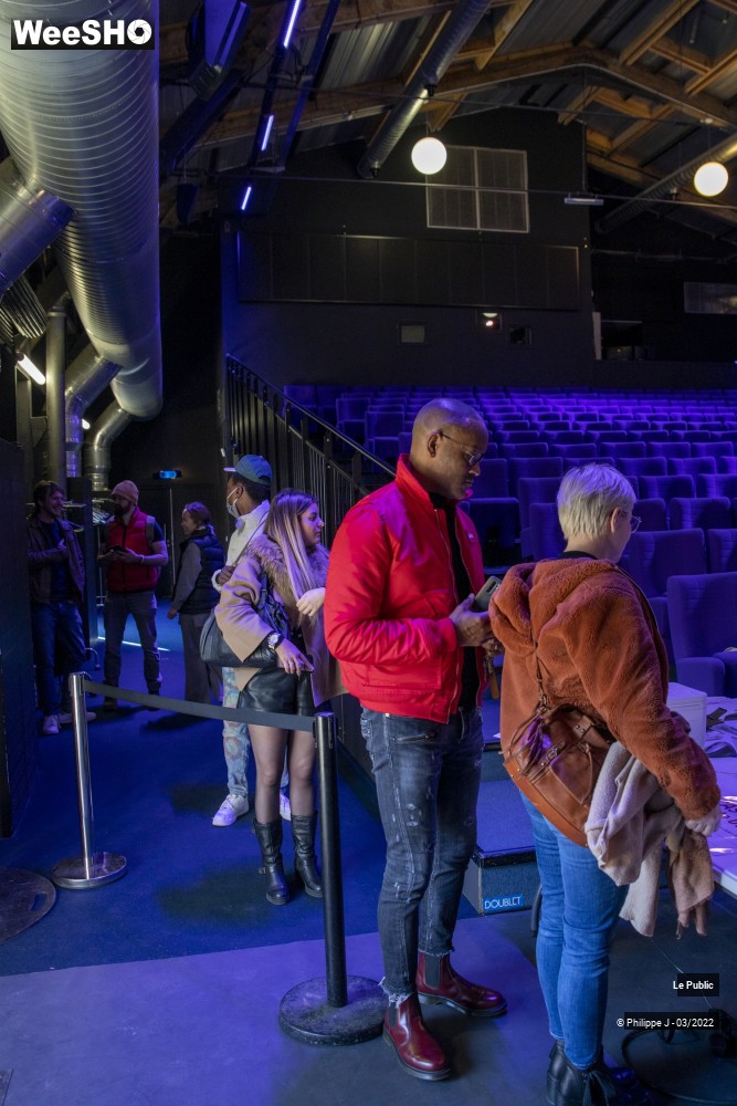 9/10 photos du spectacle Casting Utopia