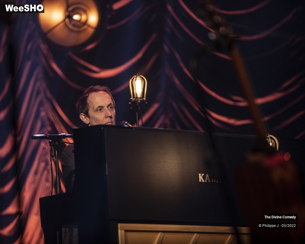 17/33 photos du spectacle The Divine Comedy