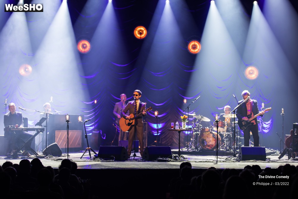 30/33 photos du spectacle The Divine Comedy