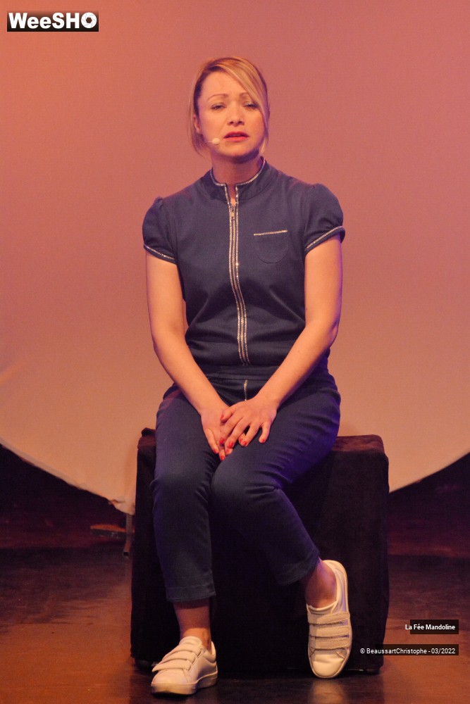 9/60 photos du spectacle "Môts pour Mômes" Cie La Fée Mandoline