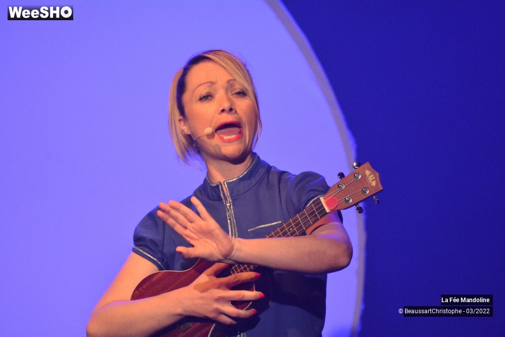 14/60 photos du spectacle "Môts pour Mômes" Cie La Fée Mandoline