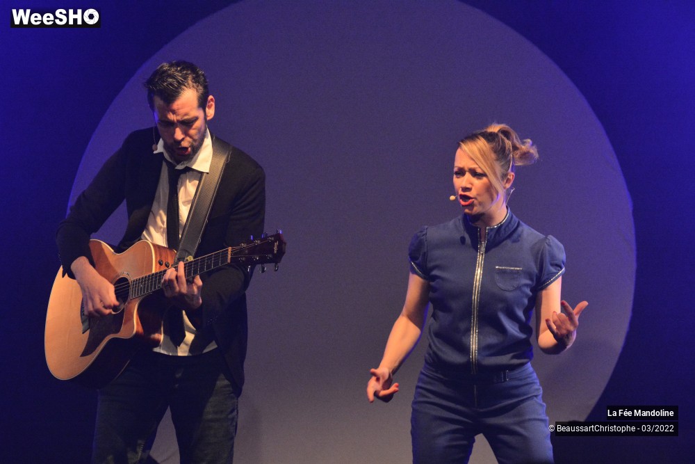 20/60 photos du spectacle "Môts pour Mômes" Cie La Fée Mandoline