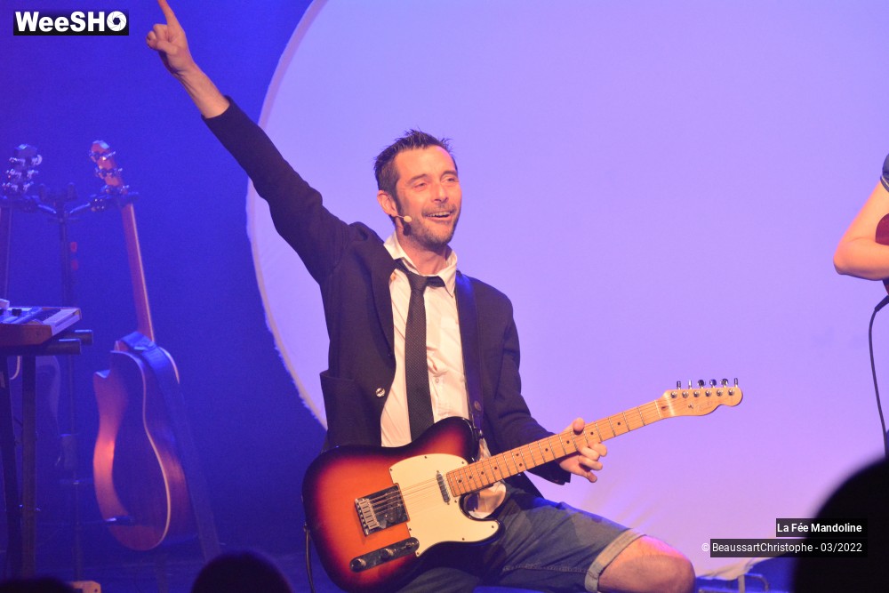 25/60 photos du spectacle "Môts pour Mômes" Cie La Fée Mandoline