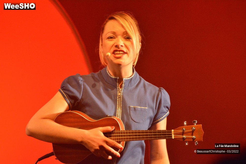 34/60 photos du spectacle "Môts pour Mômes" Cie La Fée Mandoline