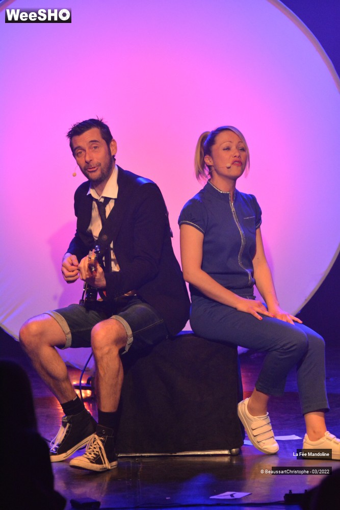 59/60 photos du spectacle "Môts pour Mômes" Cie La Fée Mandoline