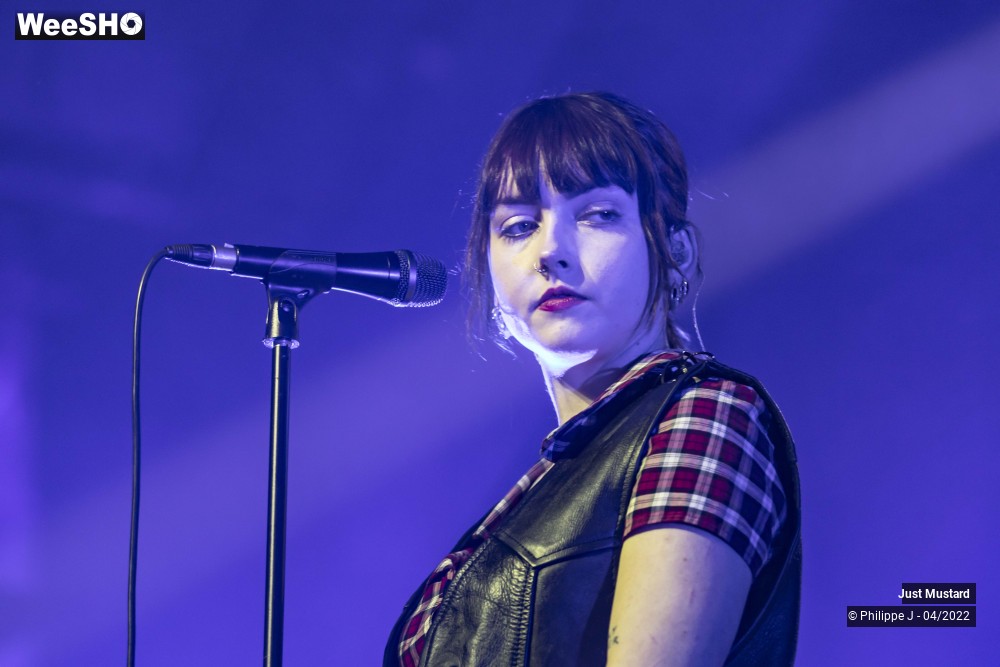 15/18 photos du spectacle Just Mustard