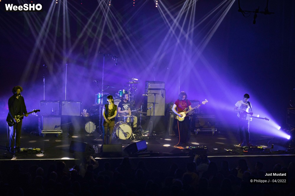 18/18 photos du spectacle Just Mustard