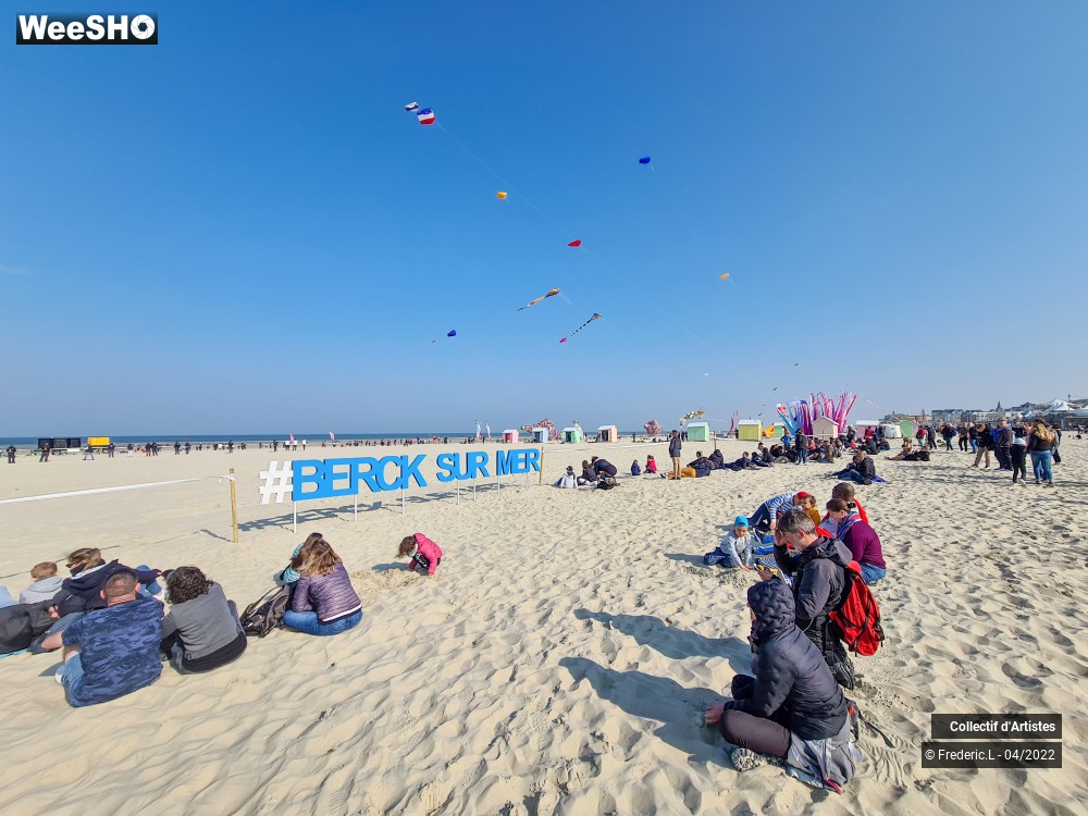 1/100 photos du spectacle 35ème Rencontres Internationales de Cerfs-Volants