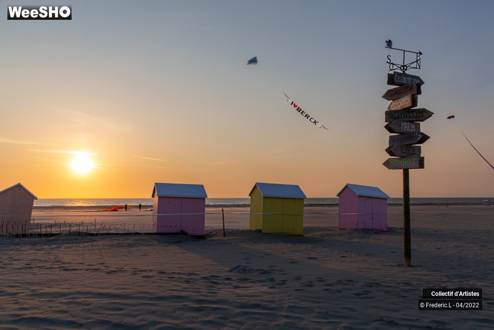 97/100 photos du spectacle 35ème Rencontres Internationales de Cerfs-Volants