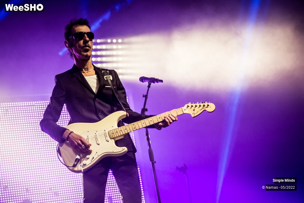 13/35 photos du spectacle Simple Minds
