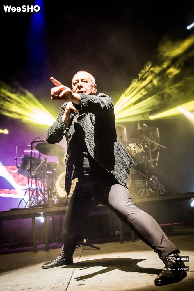 28/35 photos du spectacle Simple Minds