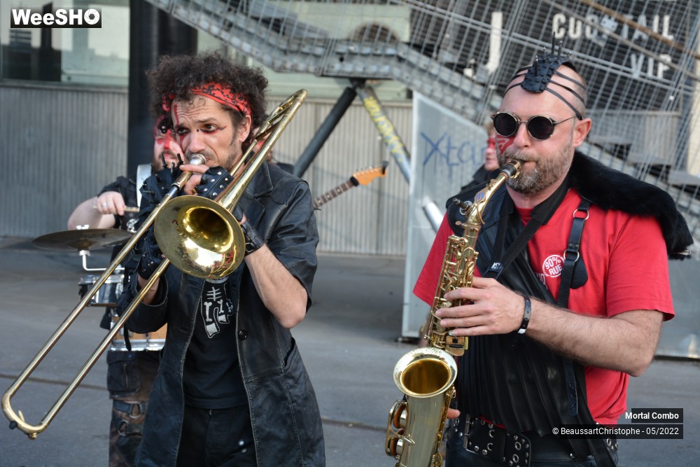 2/35 photos du spectacle Mortal Combo