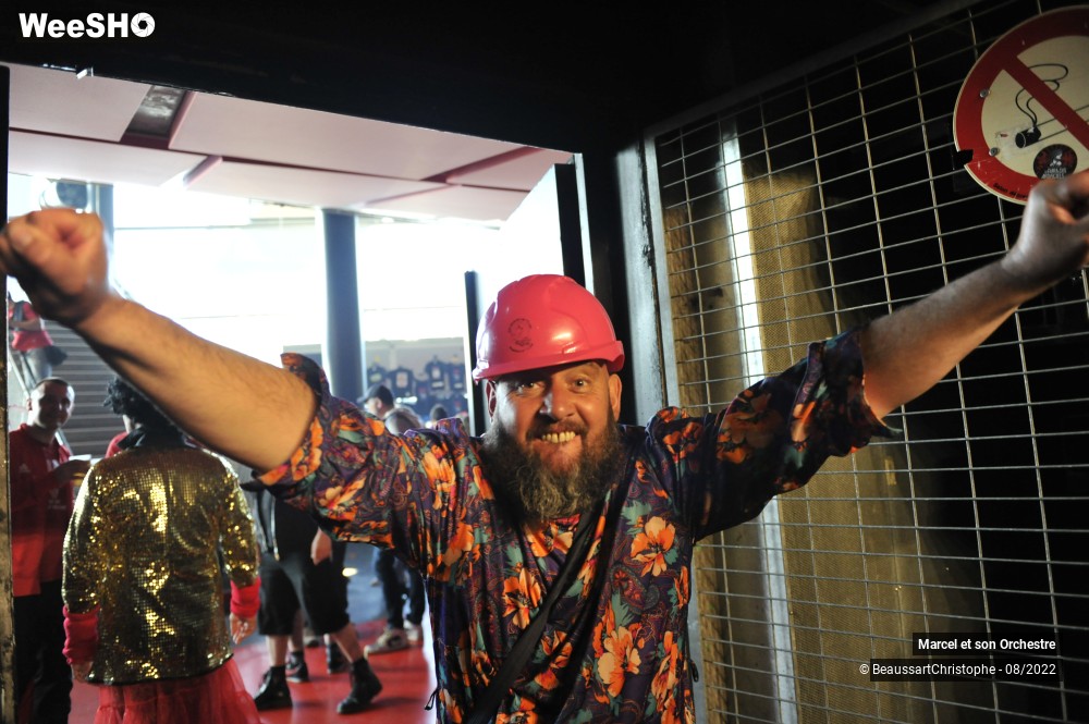 14/74 photos du spectacle Ambiance "Mégateuf59"