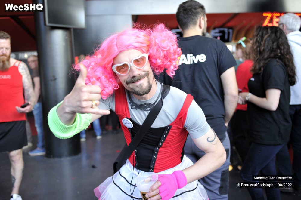 34/74 photos du spectacle Ambiance "Mégateuf59"