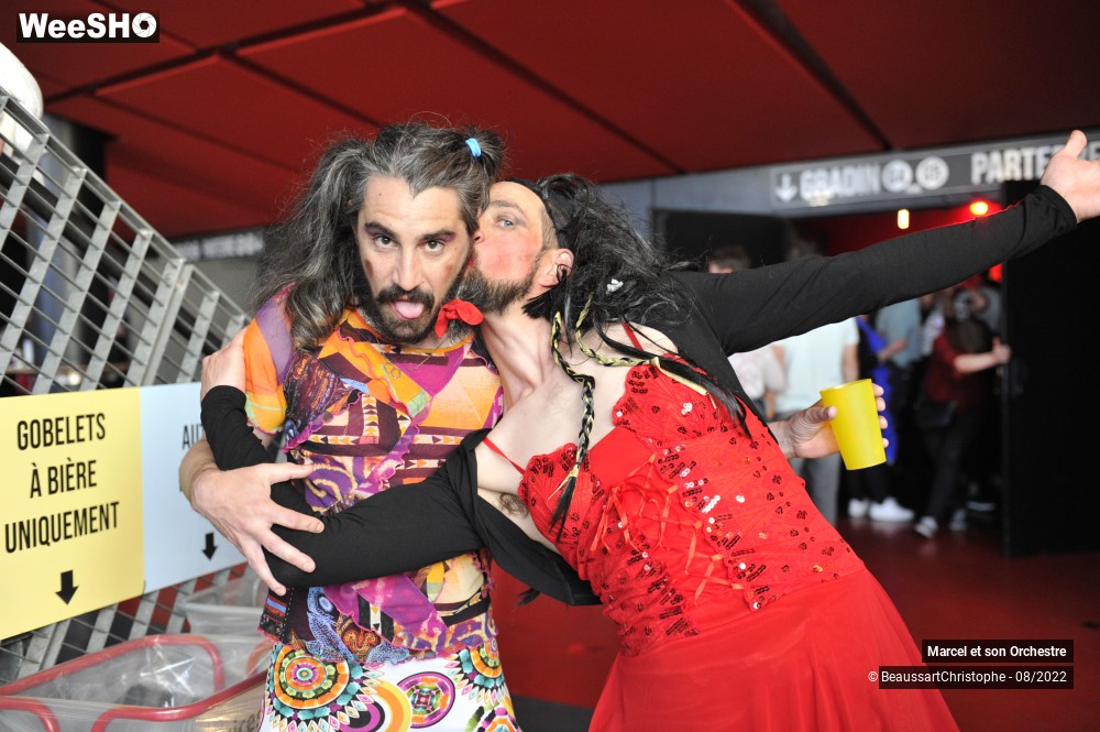 44/74 photos du spectacle Ambiance "Mégateuf59"