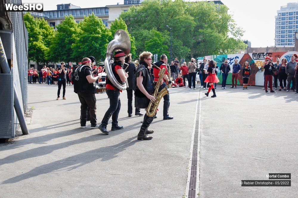 12/35 photos du spectacle Mortal Combo