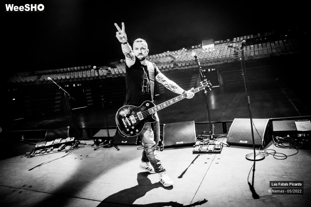 1/40 photos du spectacle Mégateuf ! Les Balances